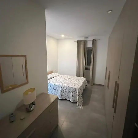 Daire Balluta Bay Seabreeze Apartment *