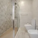 Balluta Bay Seaside 4-bedroom Near Sandy