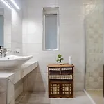 Apartment Balluta Bay Seaside 4-bedroom Near Sandy *