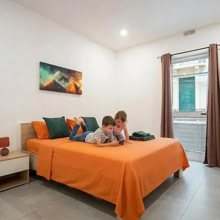 Lejlighed Balluta Bay Seaside 4-bedroom Near Sandy *